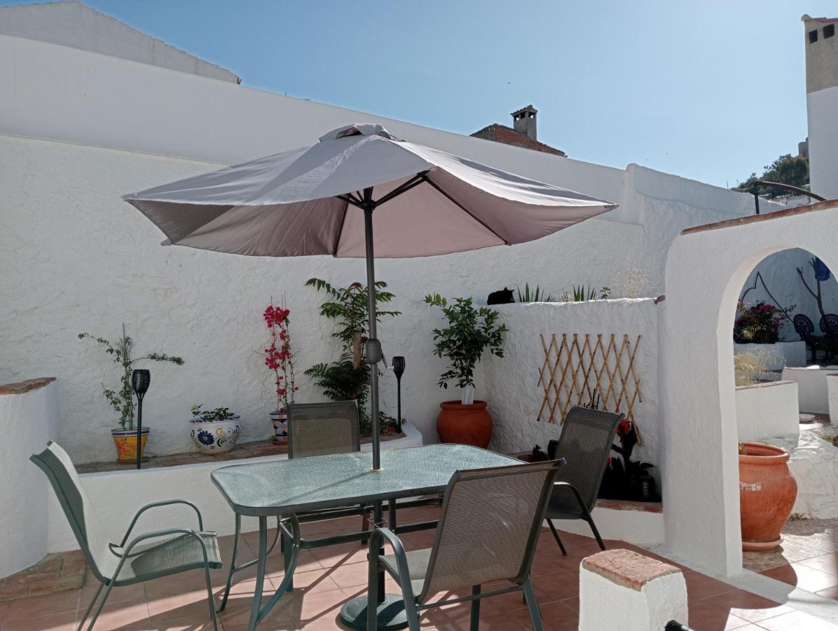 The Corner Terraza Apartment Alcaudete Exterior photo